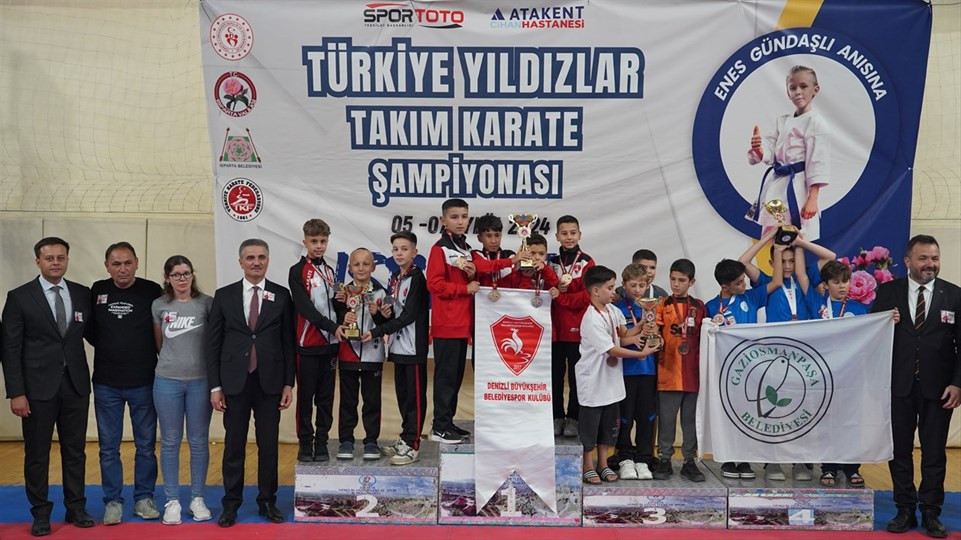 Büyükşehir Karate Takımı’ndan Türkiye Şampiyonluğu