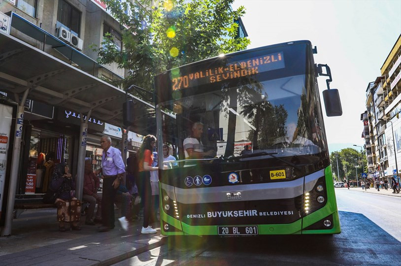 Yaşlı ve Engelli Denizli Kart'ta vize dönemi başladı